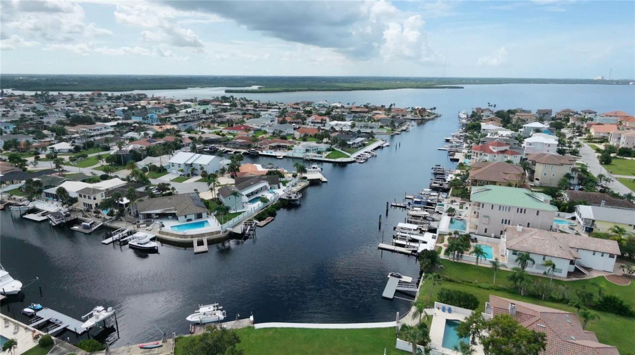 21 Westshore Drive, New Port Richey, FL 34652 Photo