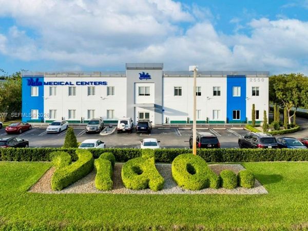 2550 NW 100th Ave, Doral, FL 33172