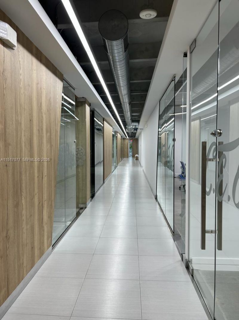 2550 NW 100th Ave, Doral, FL 33172 Photo