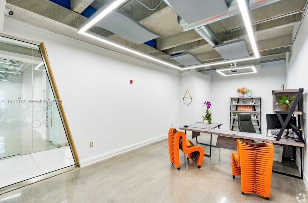 2550 NW 100th Ave, Doral, FL 33172 Photo