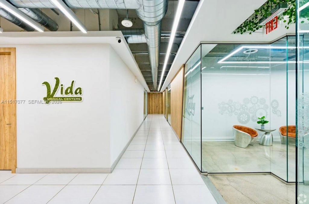 2550 NW 100th Ave, Doral, FL 33172 Photo