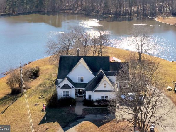 495 DEEPWOOD FARM DRIVE, SCOTTSVILLE, VA 24590