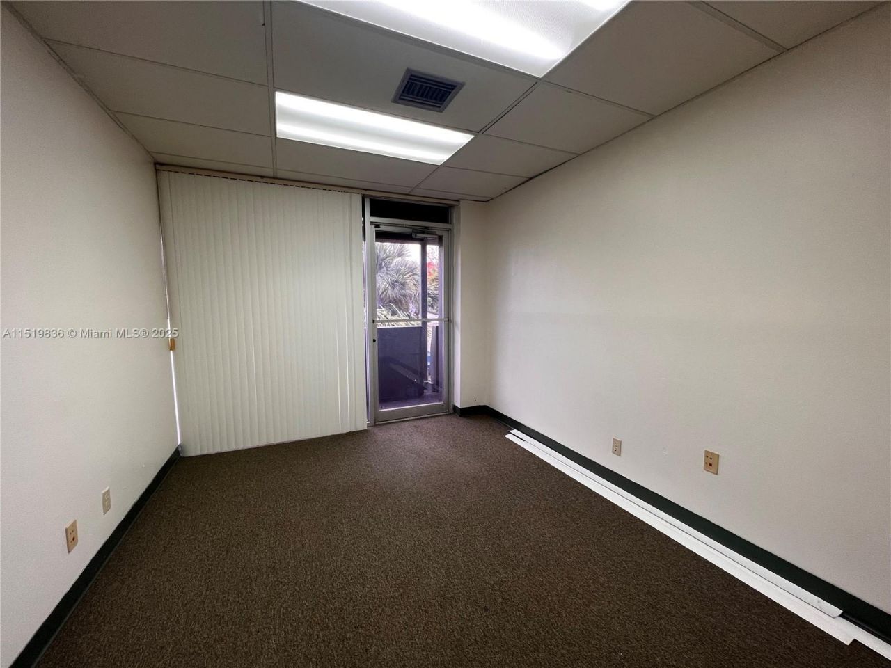 5975 W Sunrise Blvd, Unit 208B, Sunrise, FL 33313 Photo