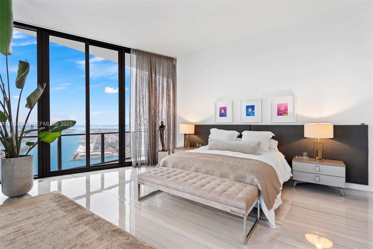 1000 Biscayne Blvd, Unit 5501, Miami, FL 33132 Photo