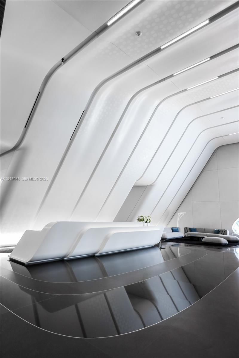 1000 Biscayne Blvd, Unit 5501, Miami, FL 33132 Photo