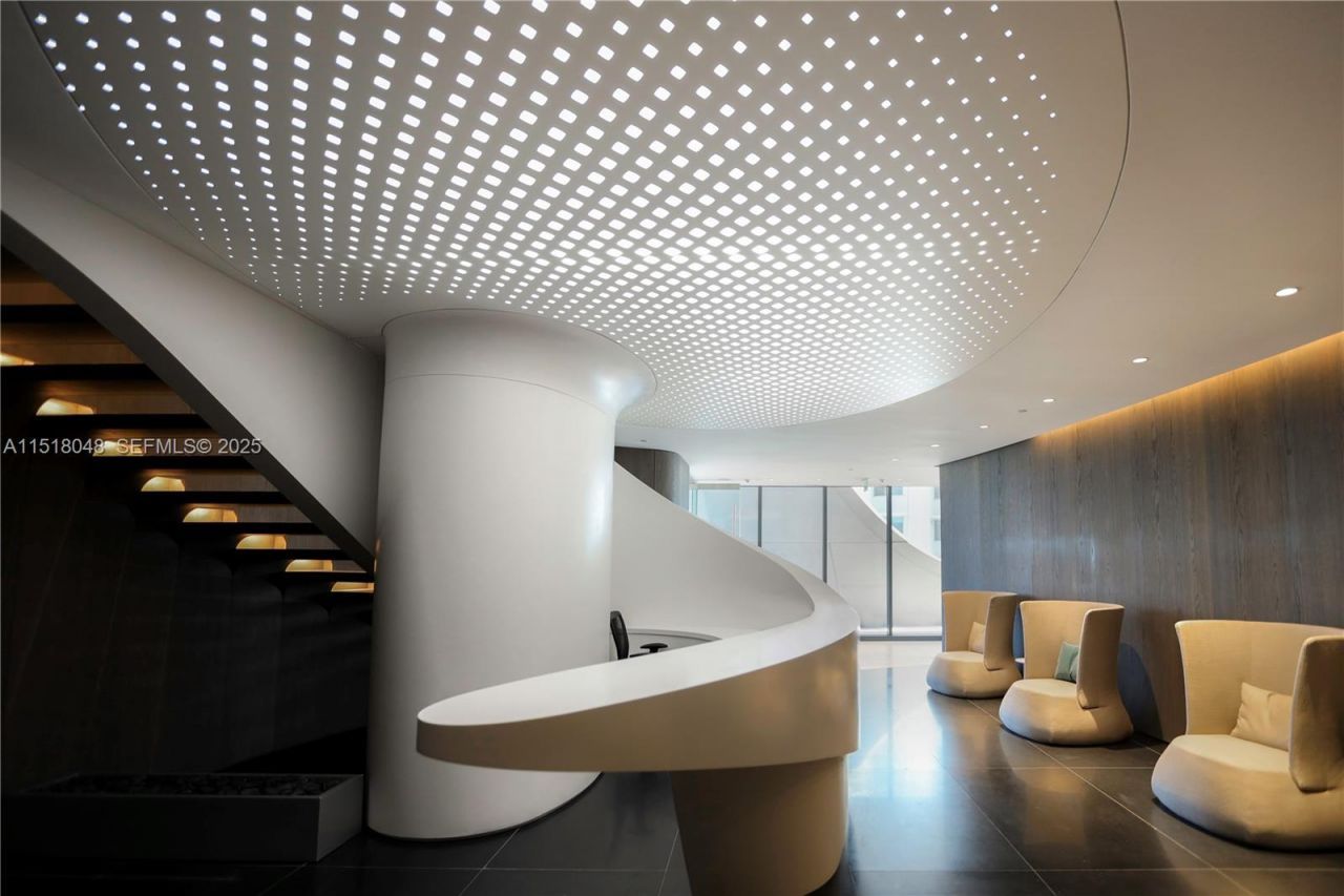 1000 Biscayne Blvd, Unit 5501, Miami, FL 33132 Photo