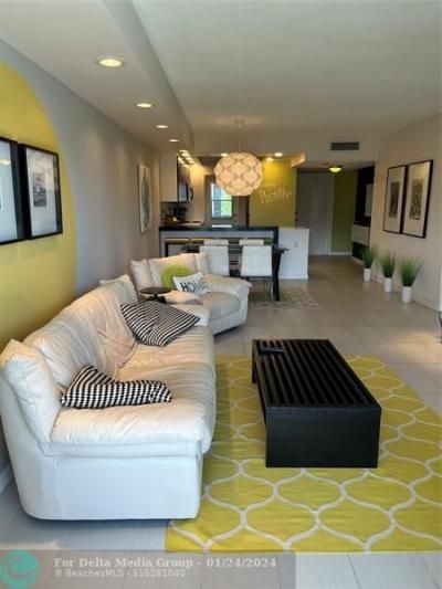 3100 N Palm Aire Drive, Unit 304, Pompano Beach, FL 33069 Photo