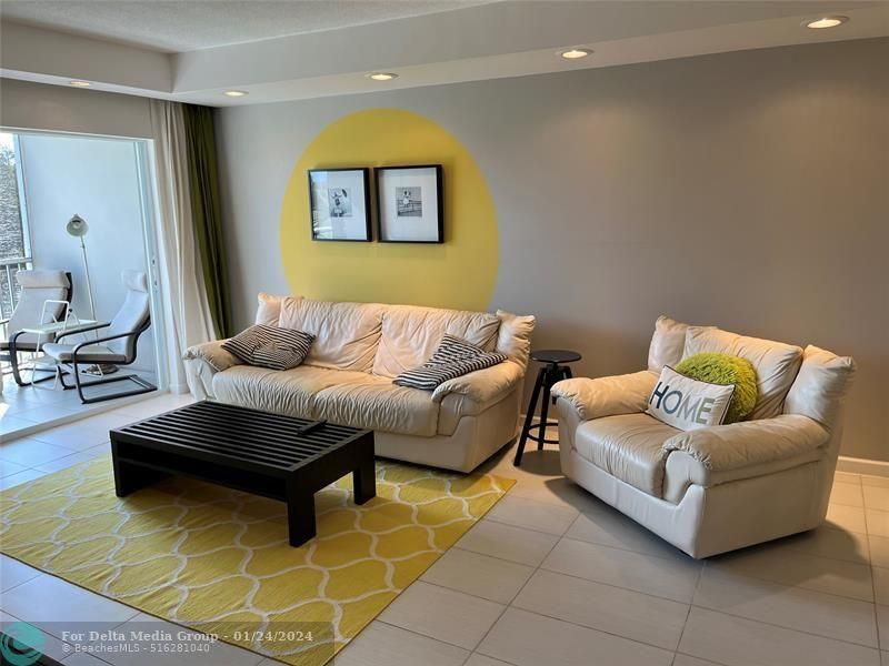 3100 N Palm Aire Drive, Unit 304, Pompano Beach, FL 33069 Photo