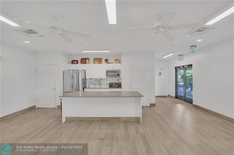 3100 N Palm Aire Drive, Unit 304, Pompano Beach, FL 33069 Photo