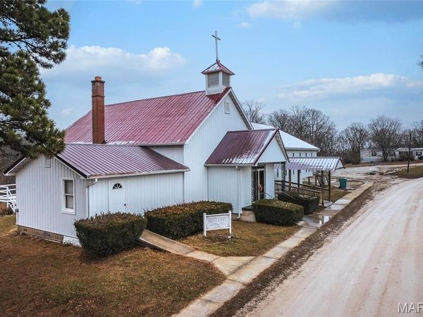 121 S 4th Street, Leasburg, MO 65535