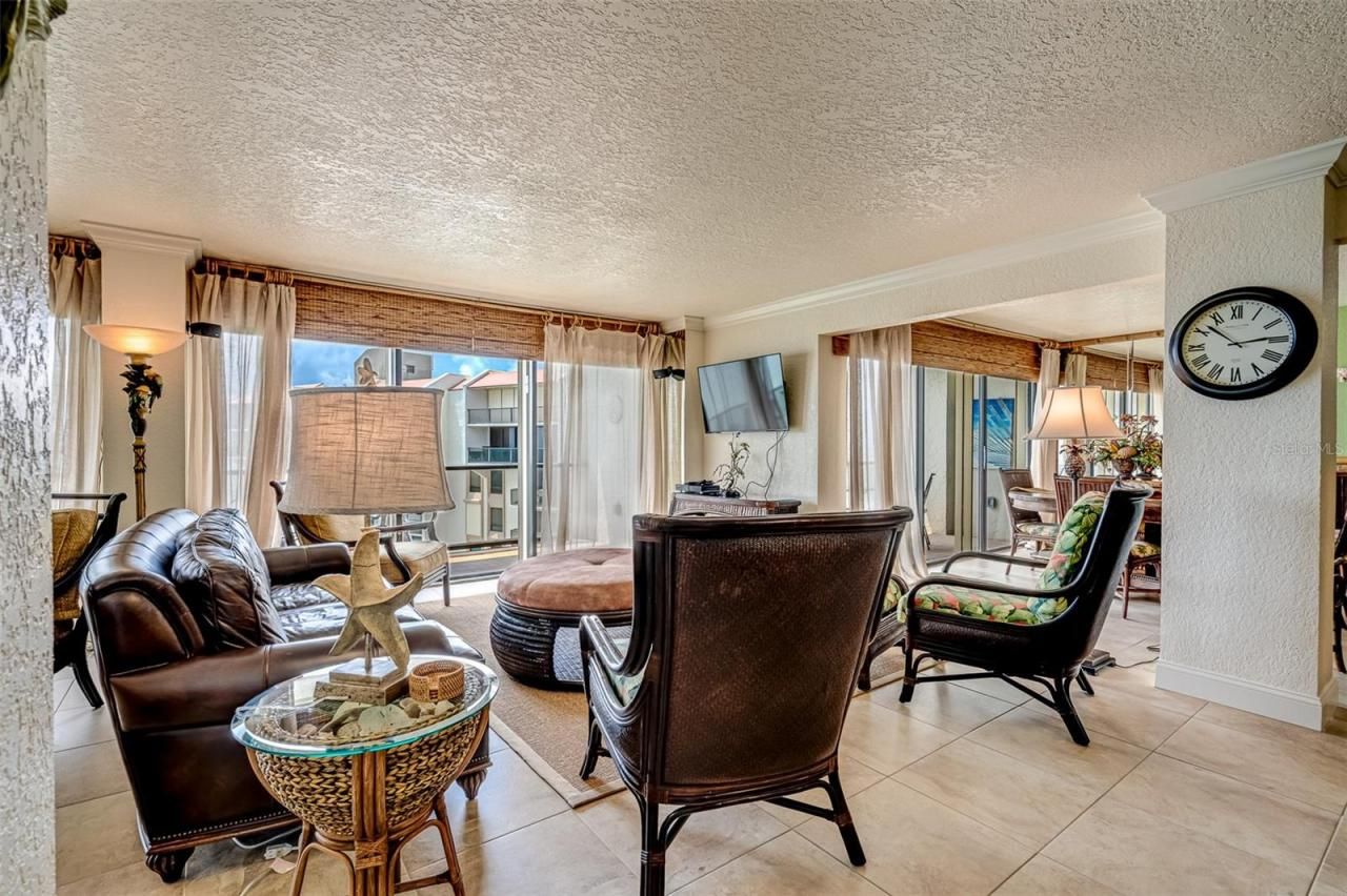 450 S Gulfview Boulevard, Unit 1702, Clearwater, FL 33767 Photo