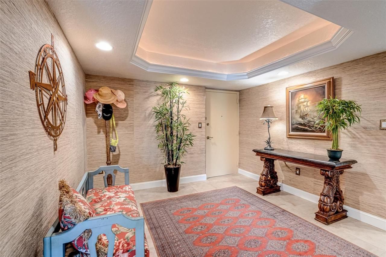 450 S Gulfview Boulevard, Unit 1702, Clearwater, FL 33767 Photo