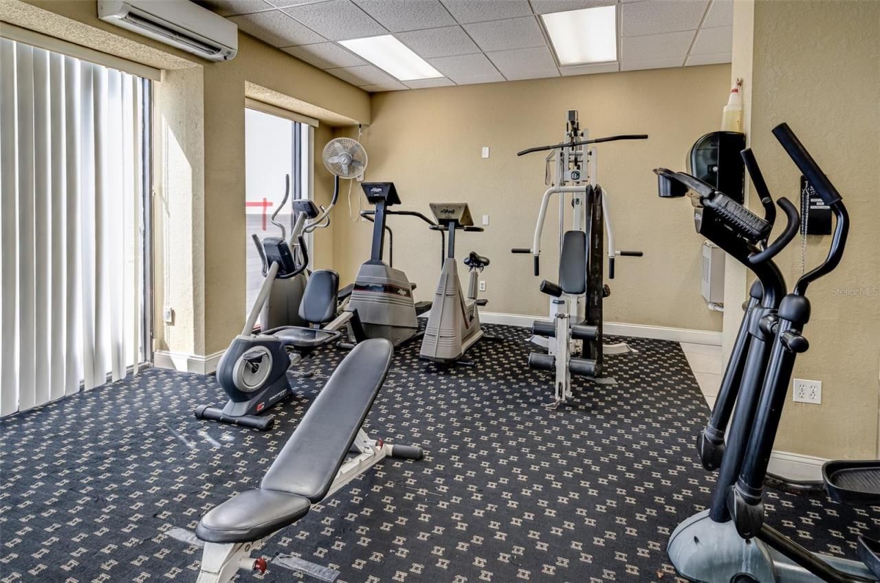 450 S Gulfview Boulevard, Unit 1702, Clearwater, FL 33767 Photo