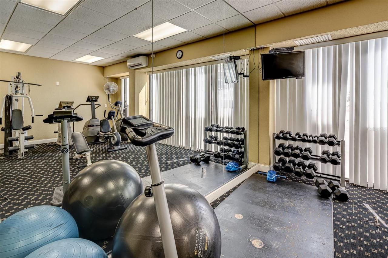 450 S Gulfview Boulevard, Unit 1702, Clearwater, FL 33767 Photo