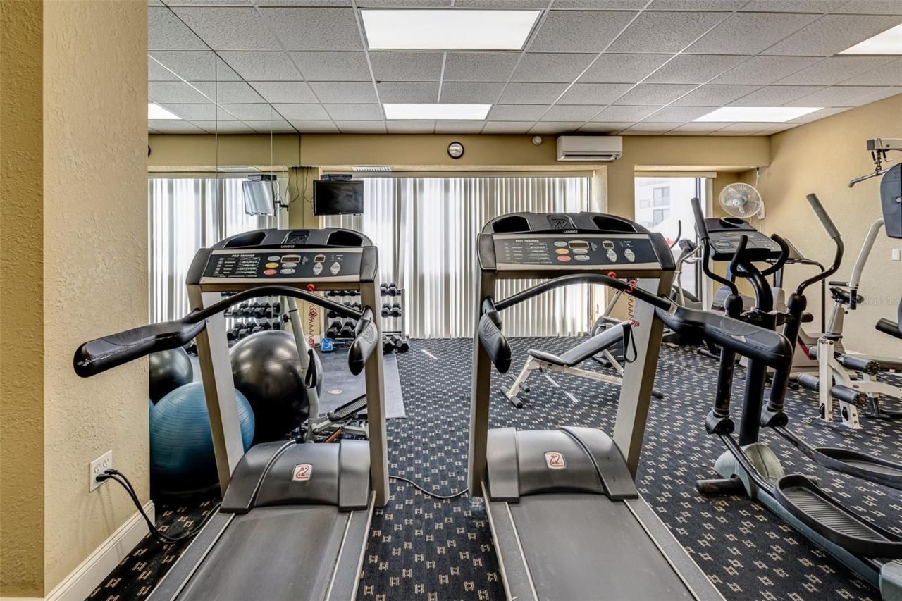 450 S Gulfview Boulevard, Unit 1702, Clearwater, FL 33767 Photo