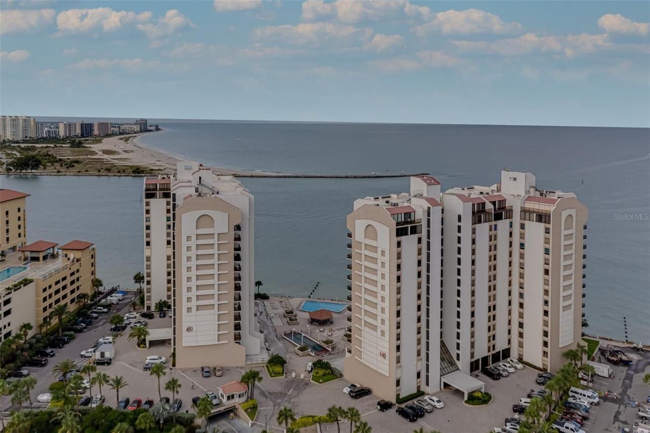 450 S Gulfview Boulevard, Unit 1702, Clearwater, FL 33767 Photo