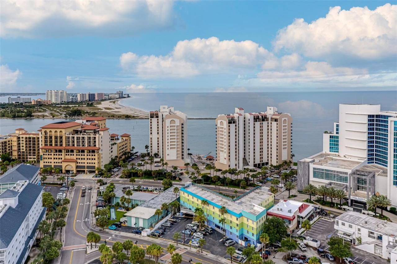 450 S Gulfview Boulevard, Unit 1702, Clearwater, FL 33767 Photo