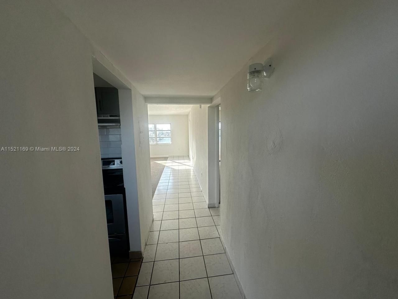 18700 NE 3rd Ct, Unit 626, Miami, FL 33179 Photo