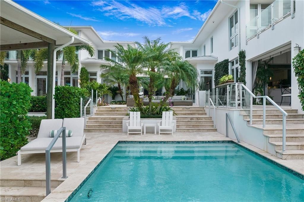 2290 Tarpon Rd, Naples, FL 34102 Photo