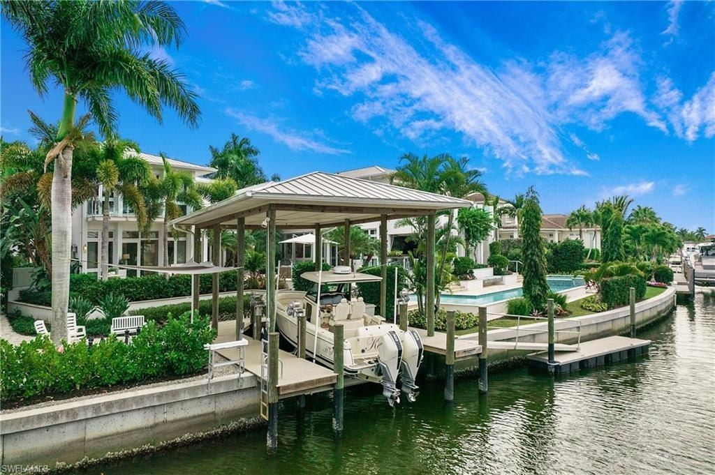 2290 Tarpon Rd, Naples, FL 34102 Photo