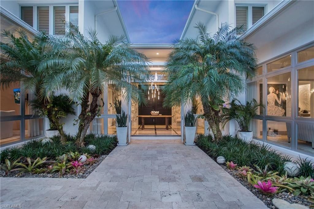 2290 Tarpon Rd, Naples, FL 34102 Photo