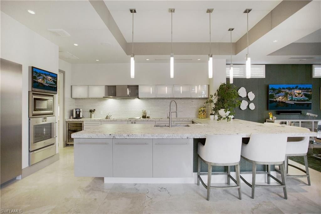 2290 Tarpon Rd, Naples, FL 34102 Photo