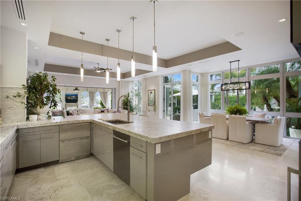2290 Tarpon Rd, Naples, FL 34102 Photo
