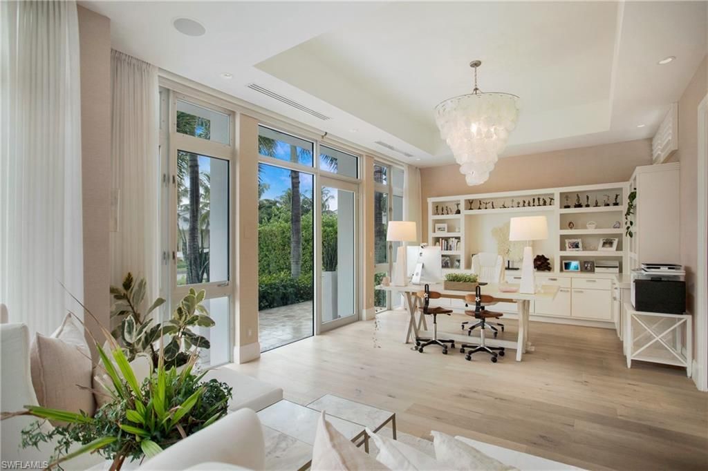 2290 Tarpon Rd, Naples, FL 34102 Photo