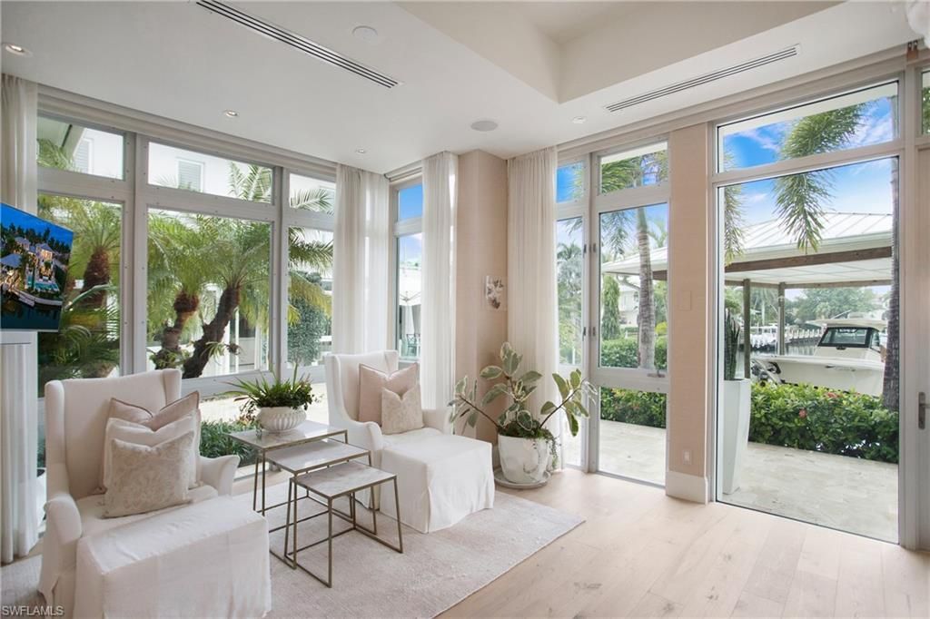 2290 Tarpon Rd, Naples, FL 34102 Photo