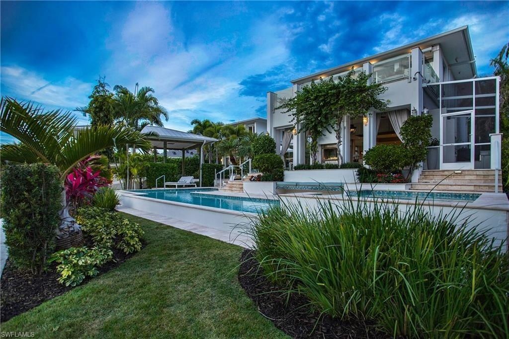 2290 Tarpon Rd, Naples, FL 34102 Photo