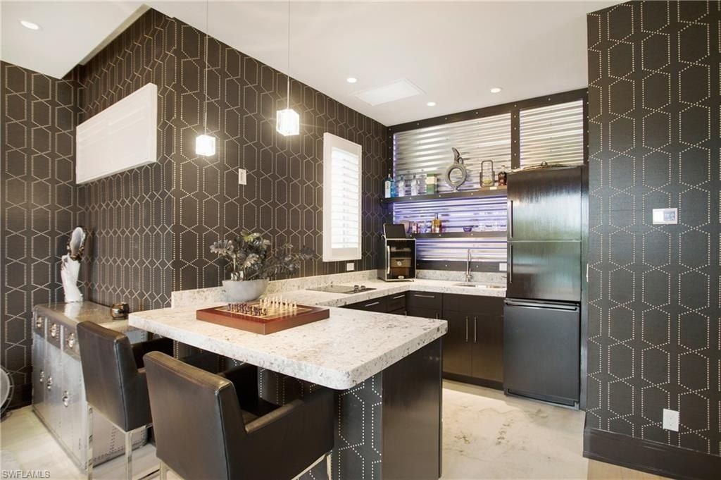 2290 Tarpon Rd, Naples, FL 34102 Photo