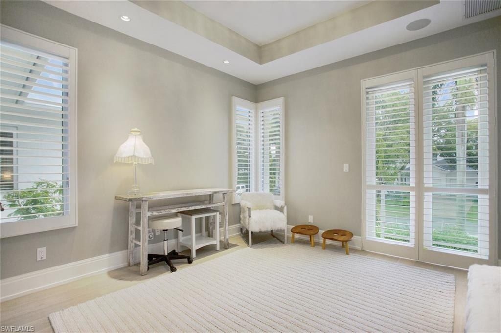 2290 Tarpon Rd, Naples, FL 34102 Photo