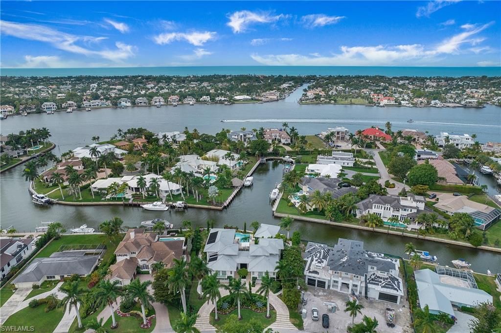 2290 Tarpon Rd, Naples, FL 34102 Photo