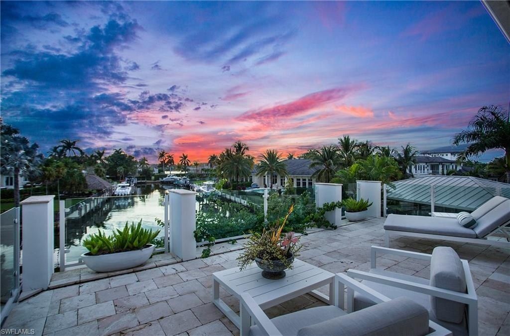 2290 Tarpon Rd, Naples, FL 34102 Photo