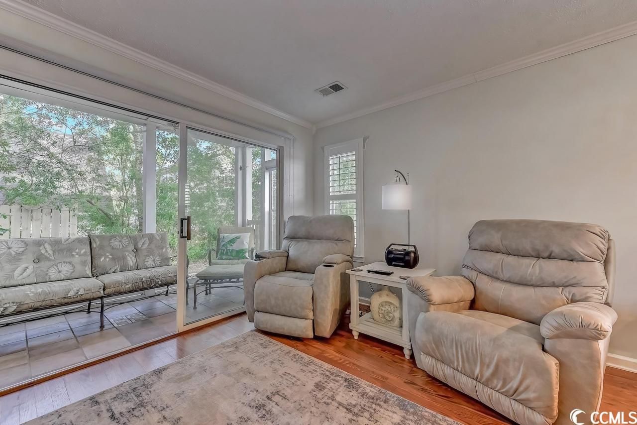 9550 Dunes Gable Dr. Photo 6