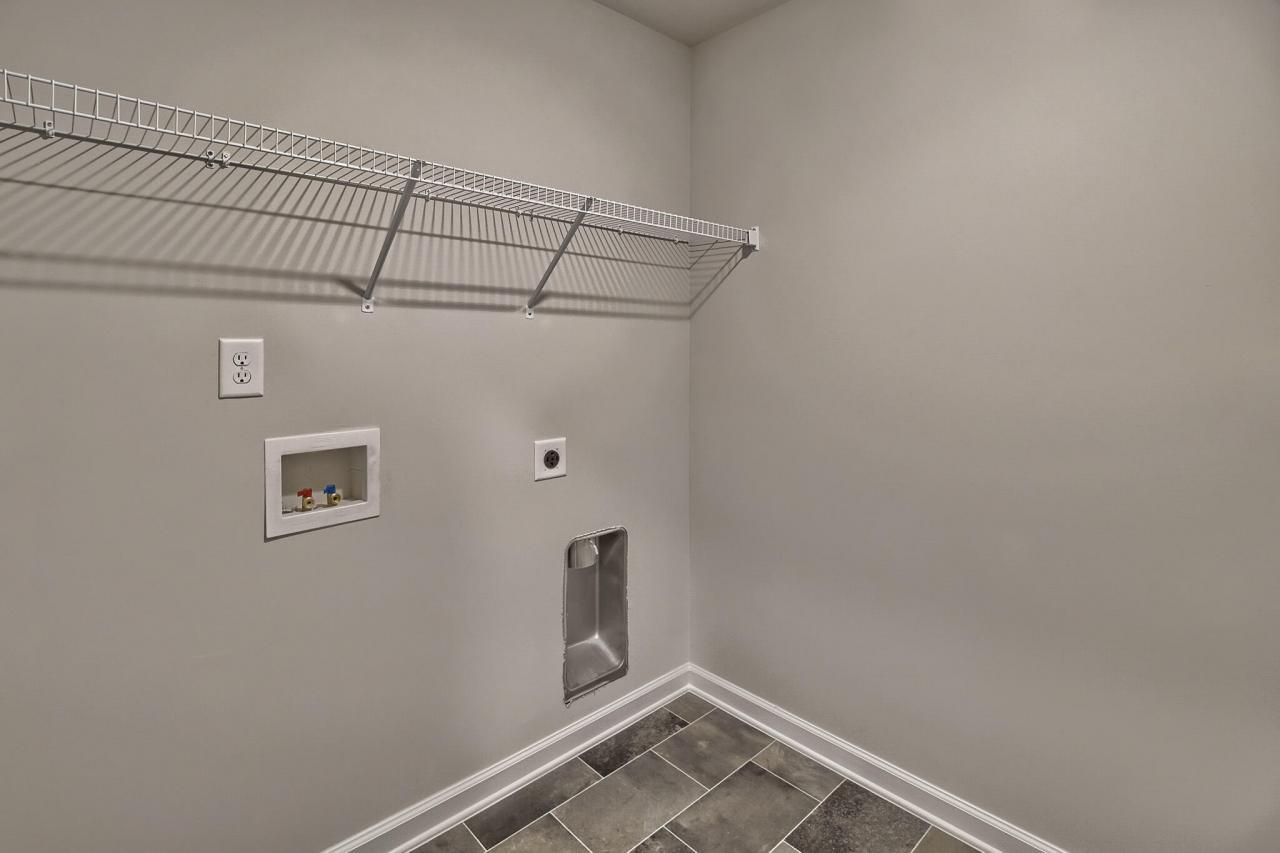 409 Olive Grouse Lane Photo 21