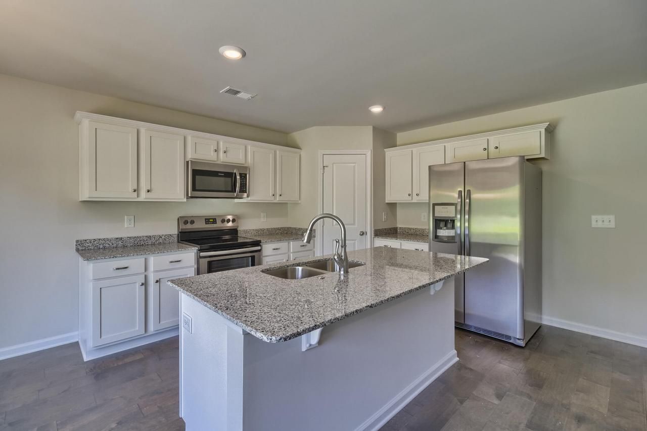 409 Olive Grouse Lane Photo 7