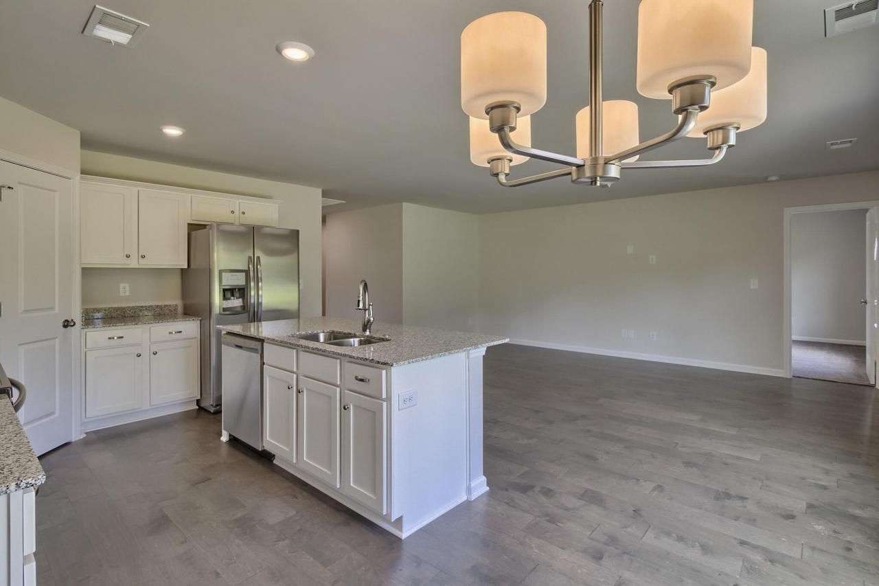 409 Olive Grouse Lane Photo 8