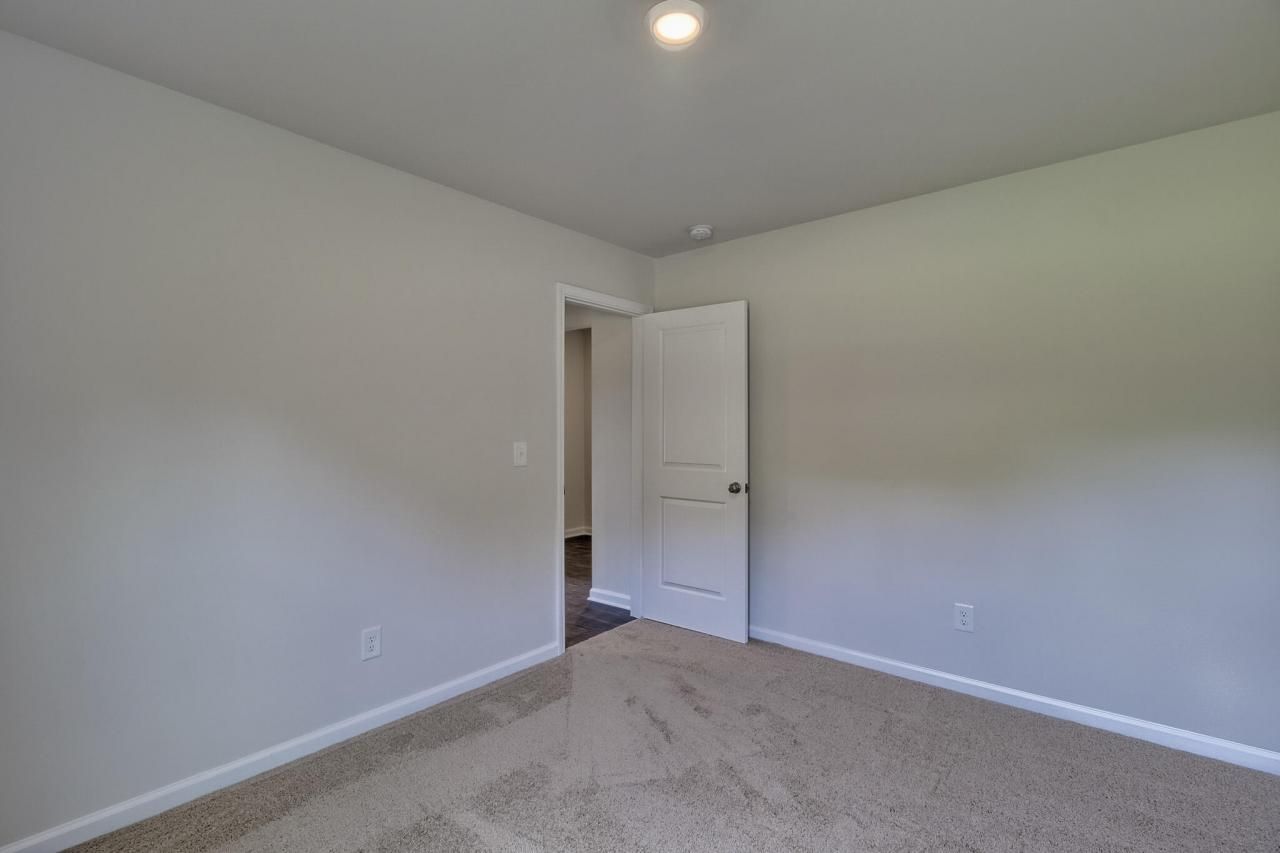 422 Olive Grouse Lane Photo 17