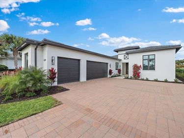 3739 CALEDONIA LANE, SARASOTA, FL 34240
