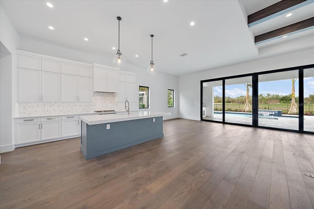 3739 Caledonia Lane, Sarasota, FL 34240 Photo