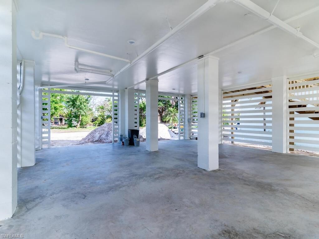 542 Coconut Ave, Goodland, FL 34140 Photo