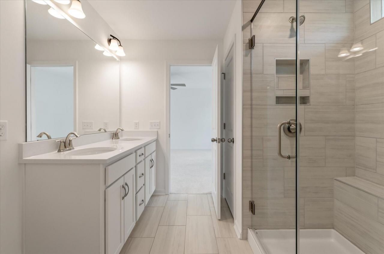 327 Blue Oak Drive Photo 4