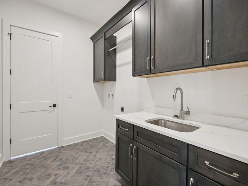 2835 Katmai Drive, Columbus, OH 43228 Photo 40