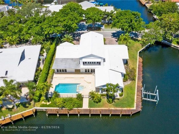 2 COMPASS LN, Fort Lauderdale, FL 33308