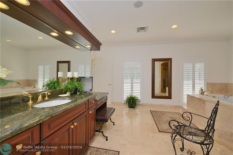 2 Compass Lane, Fort Lauderdale, FL 33308 Photo