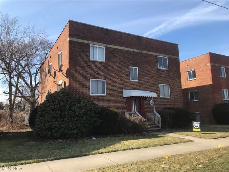 4160-4166 Ridge Road, Brooklyn, OH 44144 Photo 2