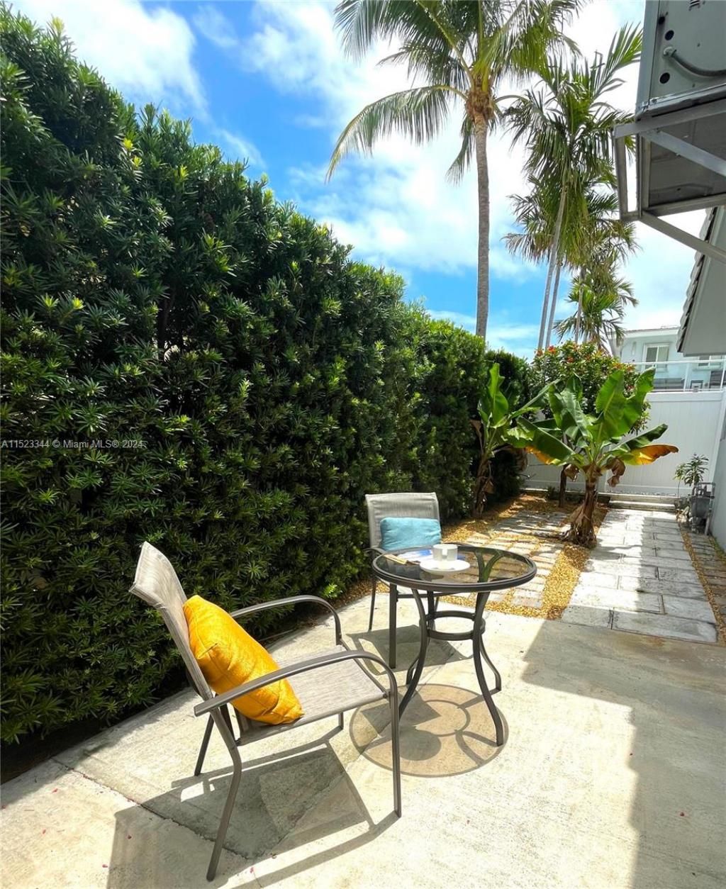 331 Desoto St, Hollywood, FL 33019 Photo