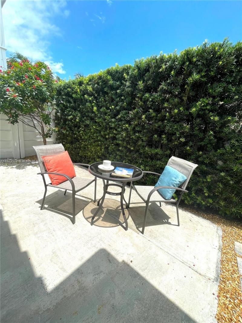 331 Desoto St, Hollywood, FL 33019 Photo