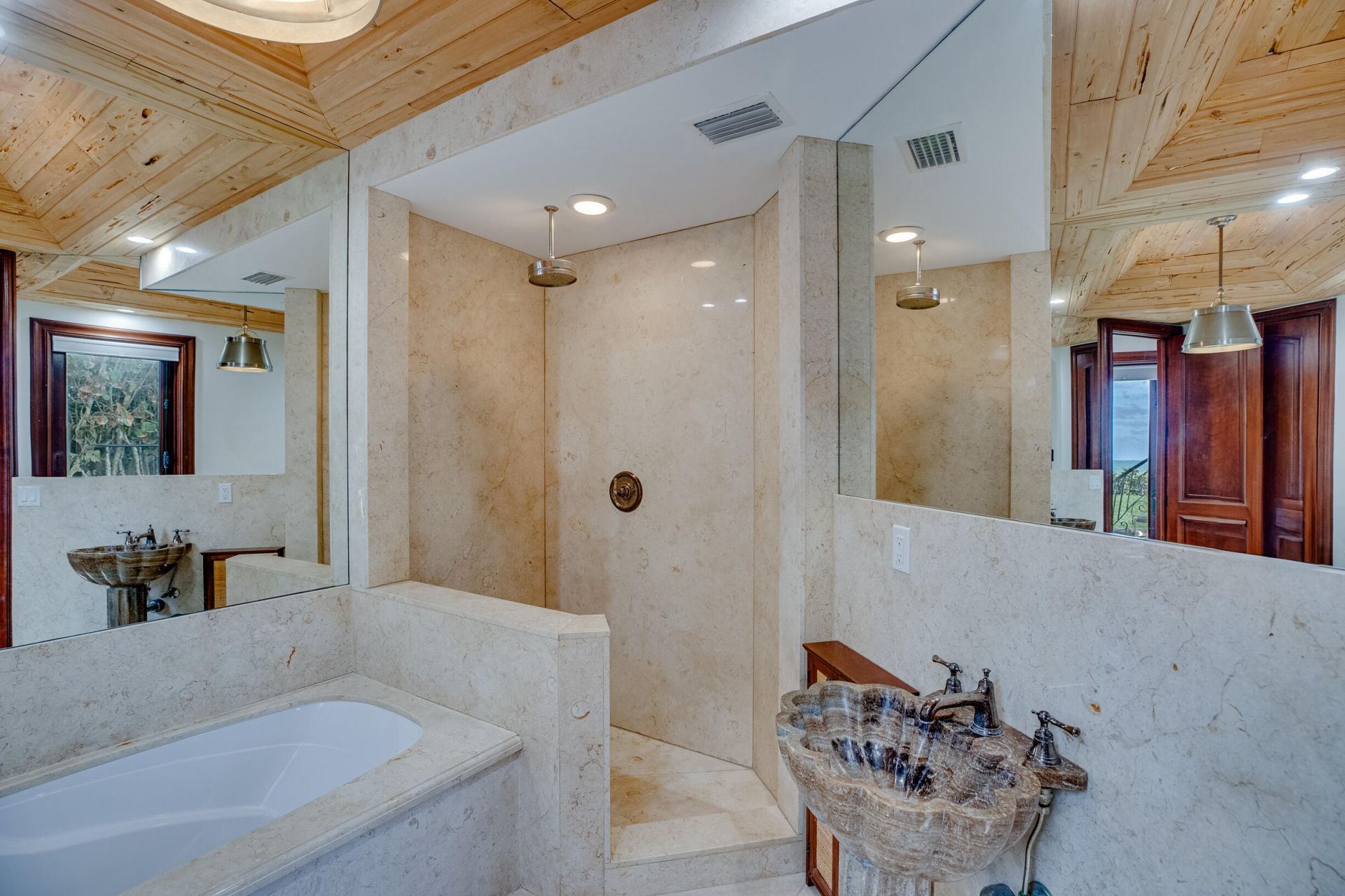 6722 N Highway A1a, Hutchinson Island, FL 34949 Photo